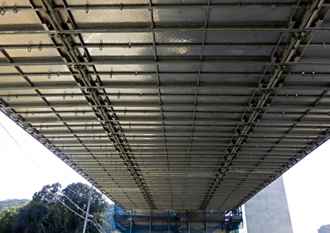 橋梁の吊り足場