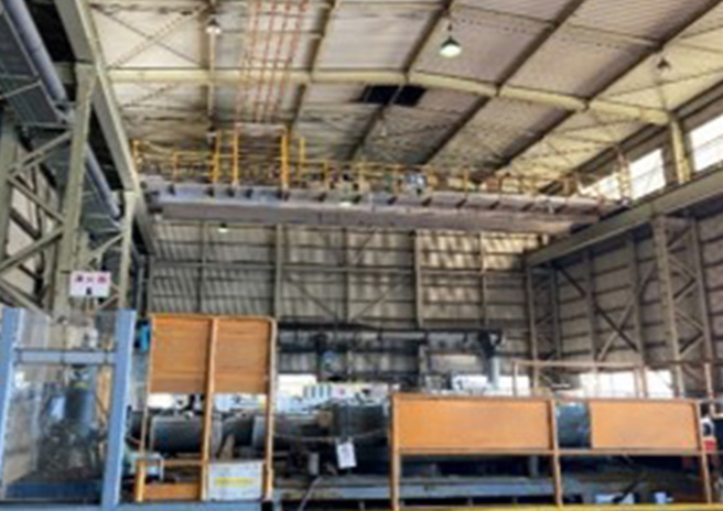 天井クレーン（高所設備点検）